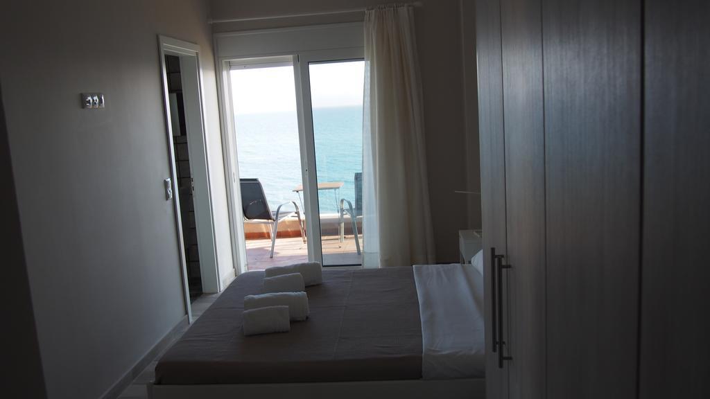 Dip In The Blue - 1 Villa Agios Georgios  Exterior photo