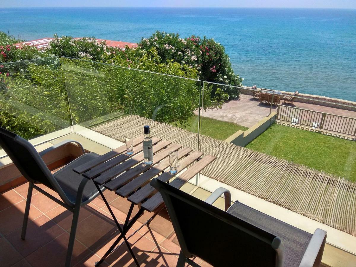 Dip In The Blue - 1 Villa Agios Georgios  Exterior photo